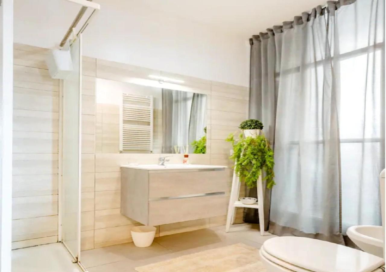 "Vacanze Romane" Stazione Tiburtina, Appartamento Tre Camere Da Letto 5 Posti Letto Exterior photo